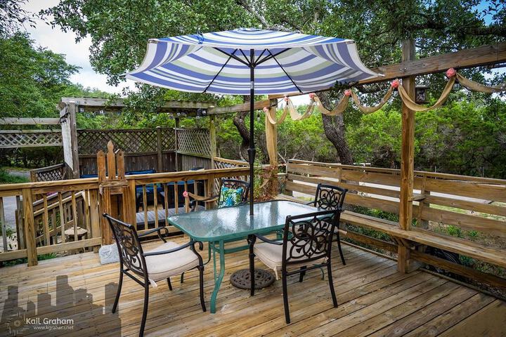 Equinox Inn at Canyon Lake