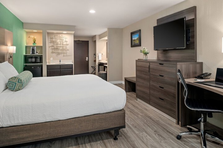 Room 34 of 55