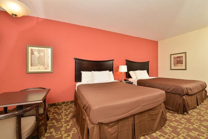Room 11 of 24
