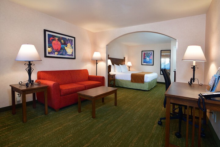 Room 19 of 42