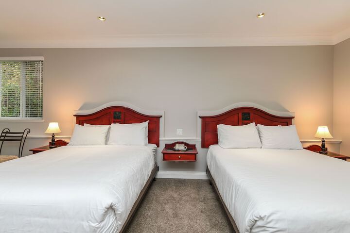 Room 35 of 64