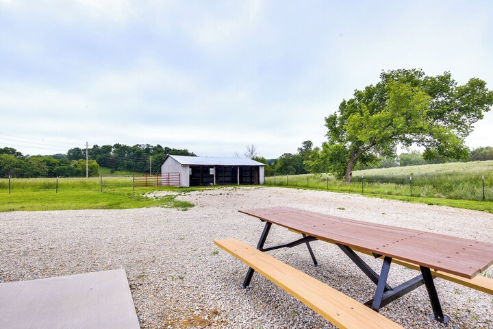 Peaceful Country Home in Serene Setting With Yard