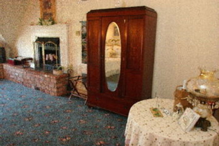 Powers Mansion