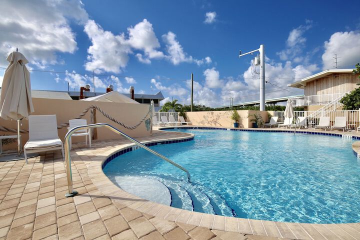 Pool 13 of 88