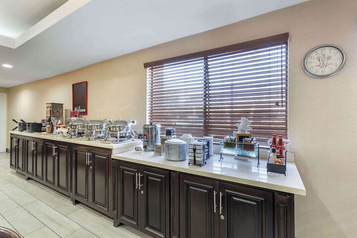 Best Western Plus West Covina Inn