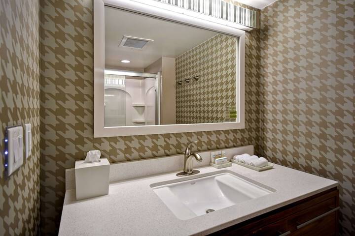 Room 29 of 50