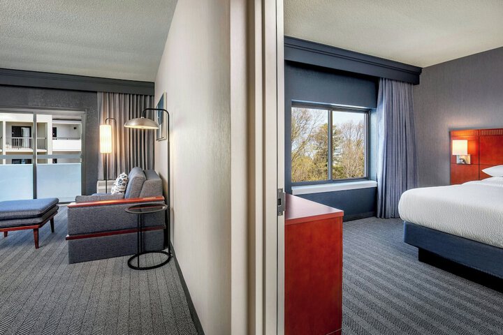 Courtyard by Marriott Boston Andover