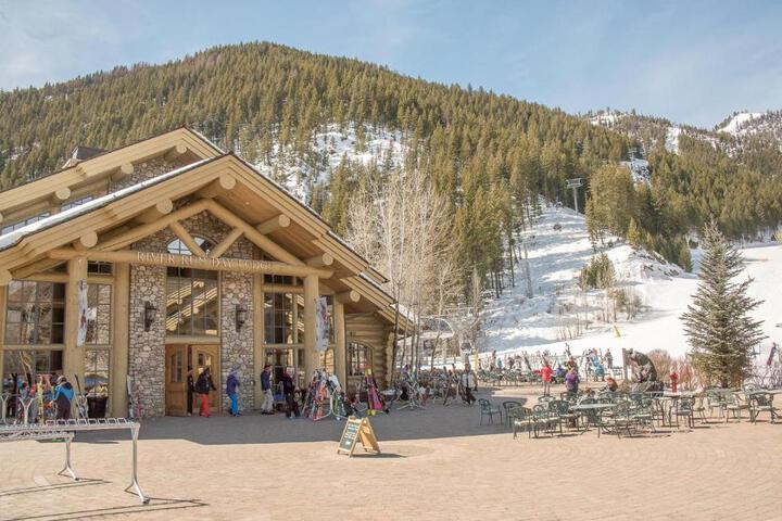 Trail Creek Crossings Unit C