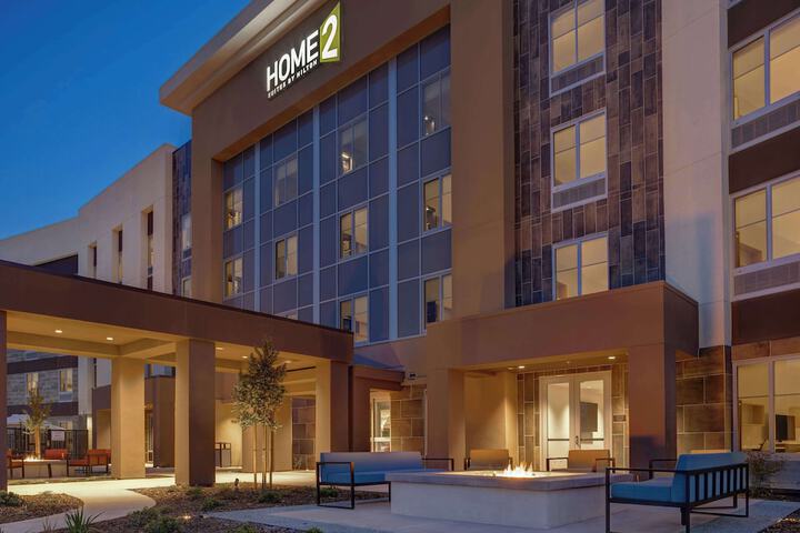 Hotel 2 of 50