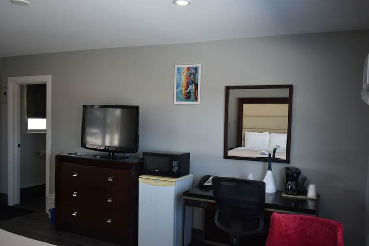 Room 66 of 141
