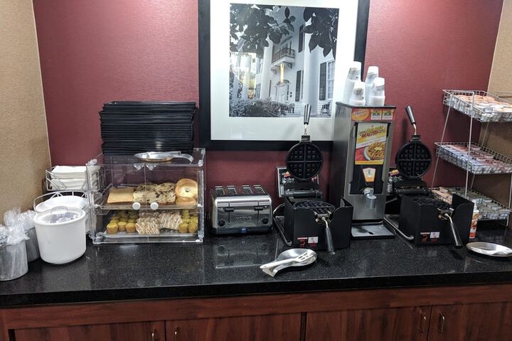 Breakfast/Coffee Service 40 of 42