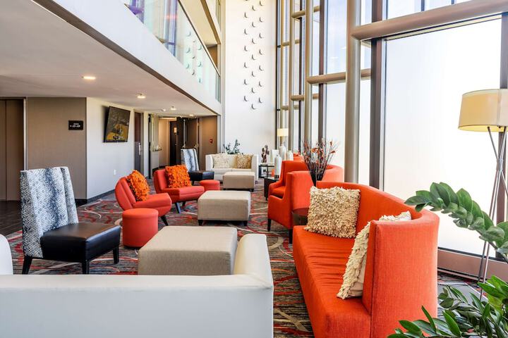 Hotel Interior 42 of 131