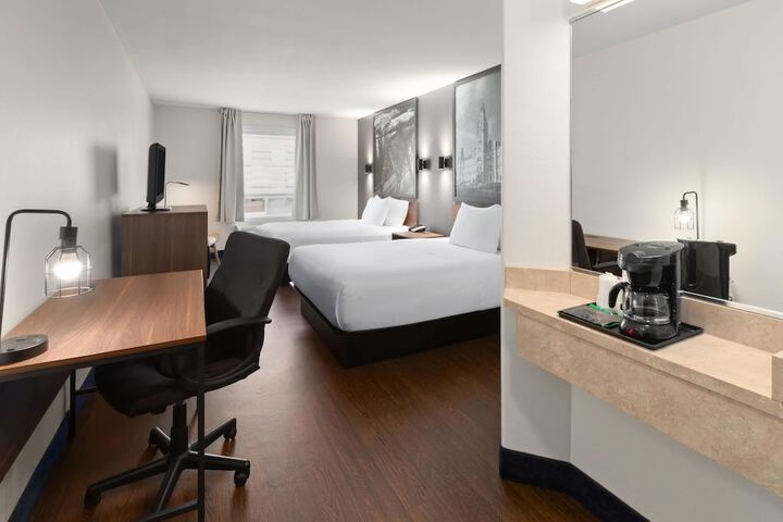 Super 8 by Wyndham Trois-Rivieres