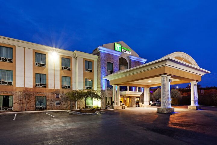Hotel 3 of 51