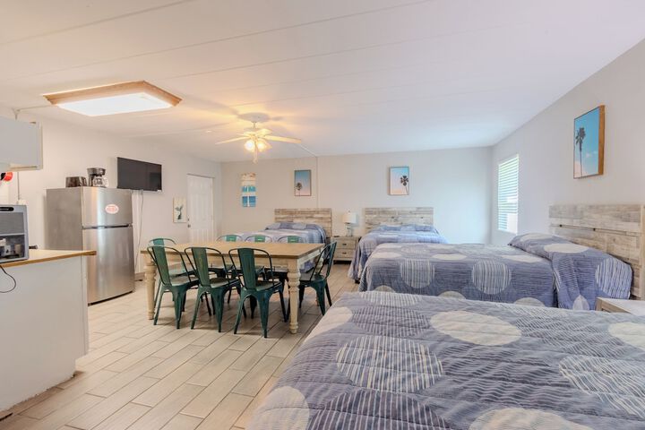 Shark Reef Resort Motel & Cottages