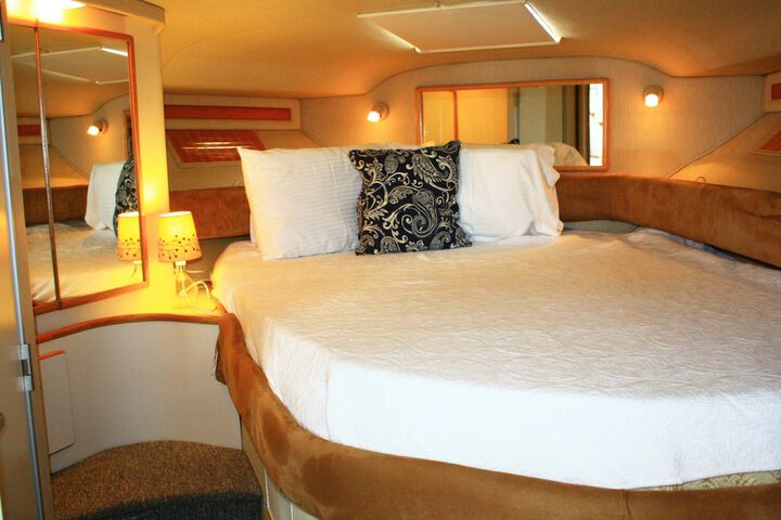 Room 25 of 48