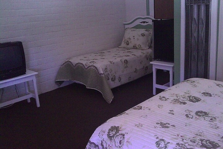 Ranch Motel