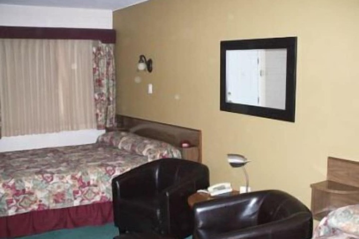 Room 38 of 44