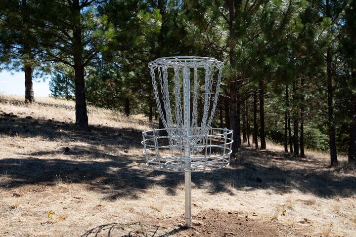 The Oaks Home features Private Disc Golf Course by RedAwning