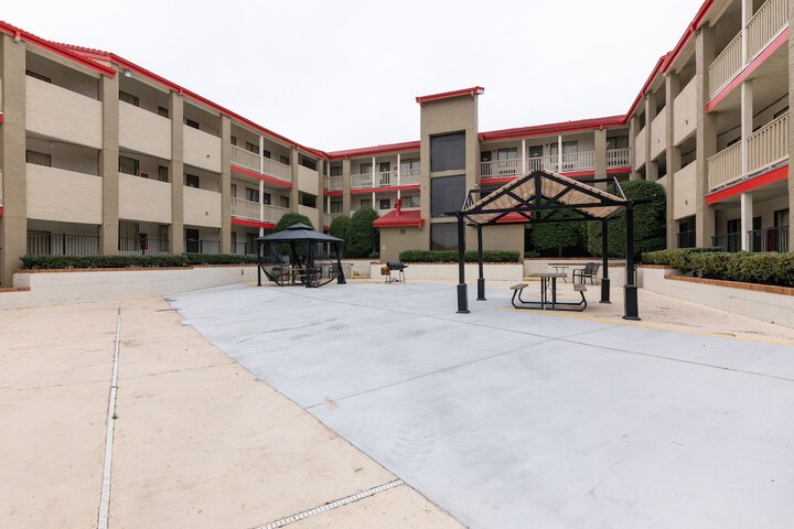 Terrace/Patio 29 of 29