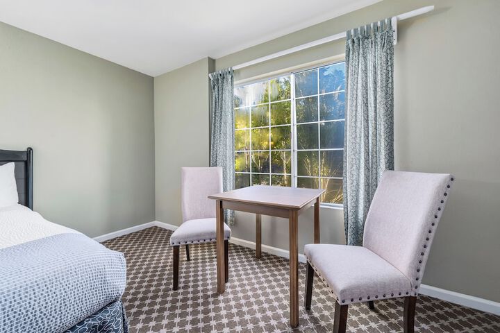 Cambria Pines Lodge