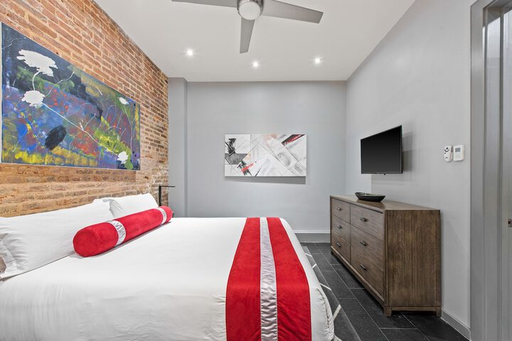 Room 420 of 488