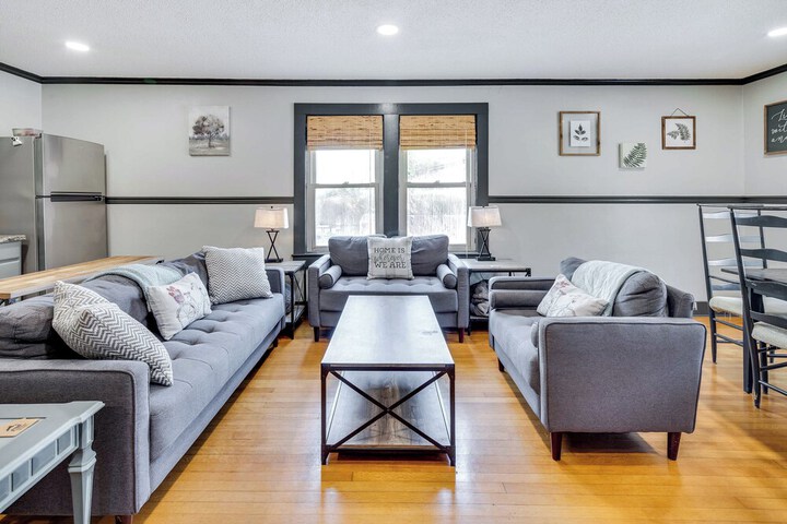 Bright Brevard Home Near Downtown & Trails