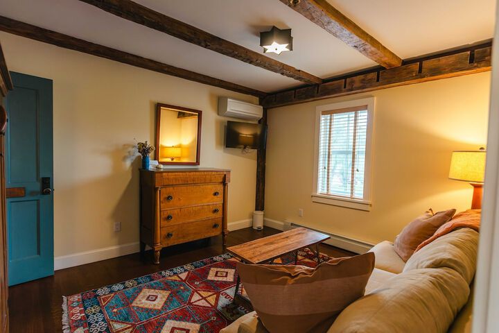 Room 60 of 121