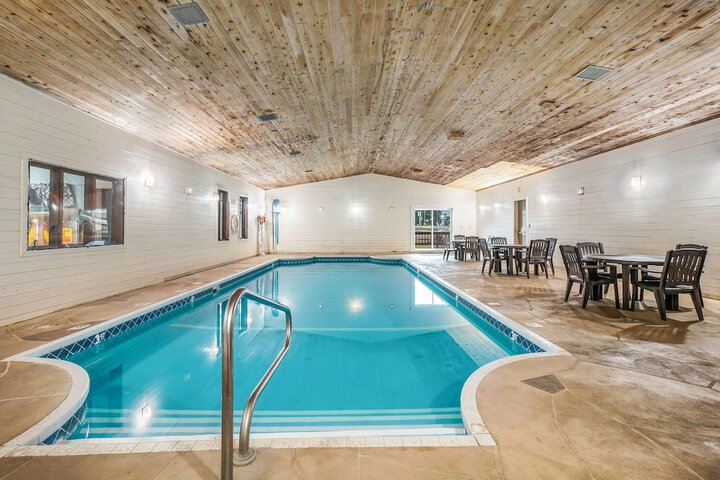 Pool 4 of 42