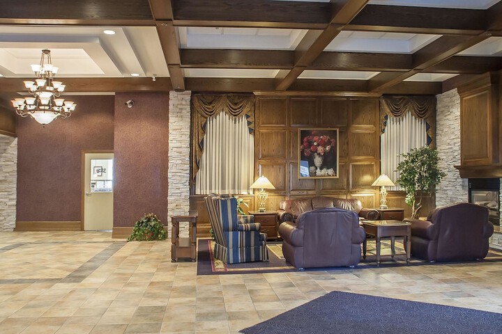 Hotel Interior 11 of 37
