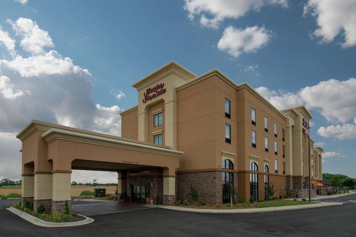 Hotel 2 of 48