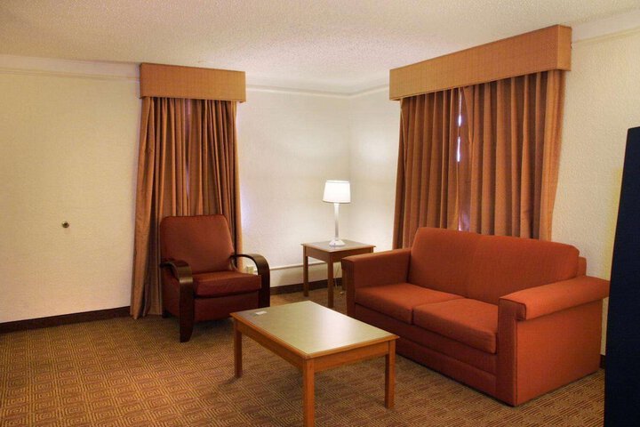 Room 13 of 13