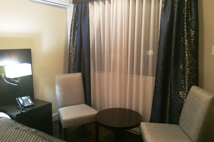Room 20 of 37