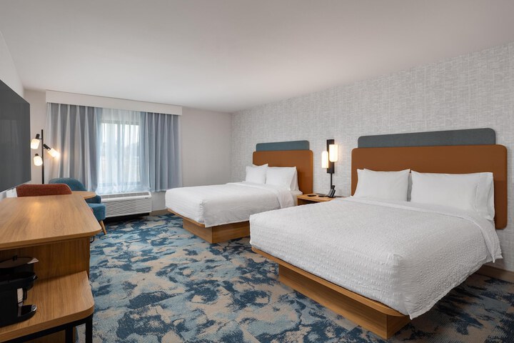 Hampton Inn & Suites by Hilton San Diego SeaWorld Near Old Town