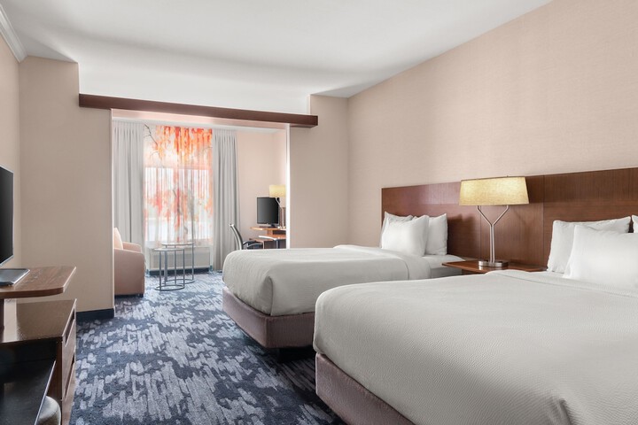 Room 32 of 48