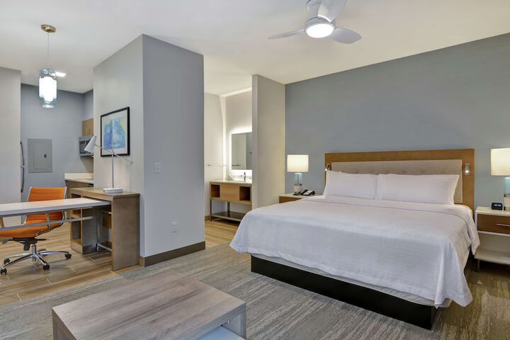Homewood Suites by Hilton Chula Vista-Eastlake