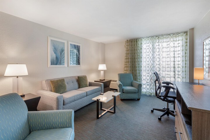Best Western Plus Daytona Inn Seabreeze Oceanfront