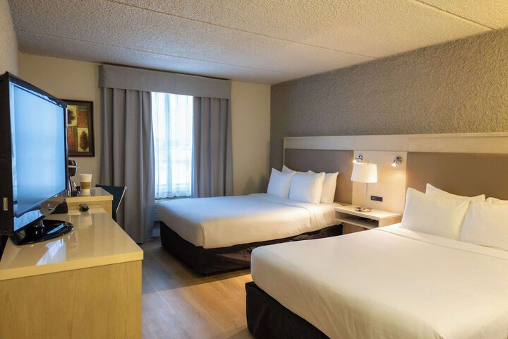 Room 17 of 48