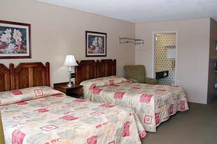Room 6 of 19