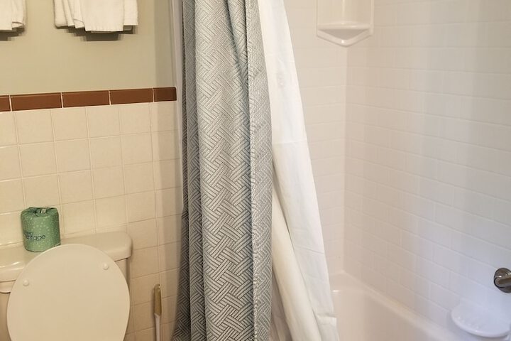 Room 57 of 114