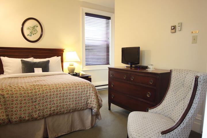 Room 19 of 36