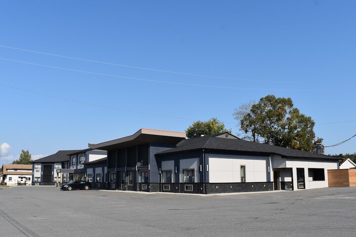 Big Bird Inn Wawa SureStay Collection by Best Western