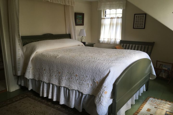 Room 11 of 29