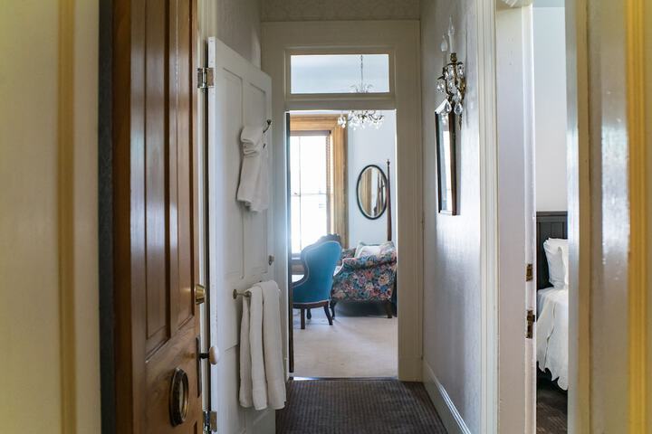 Room 37 of 50