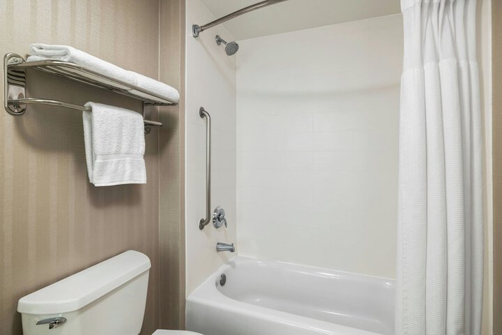 SpringHill Suites by Marriott Fresno