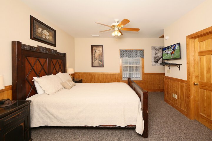 Room 19 of 46