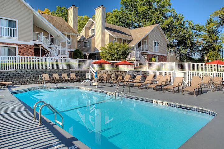 Pool 3 of 23