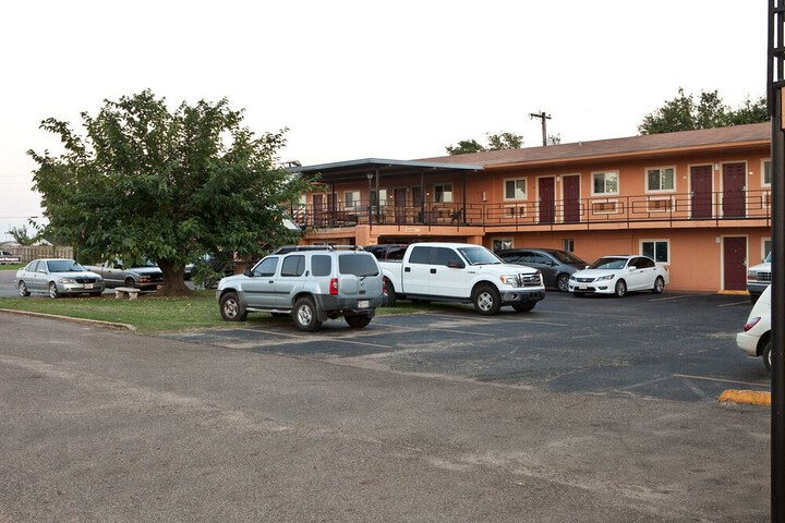 Bostonian Inn