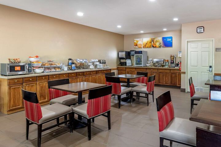 Comfort Suites Fort Collins Near University