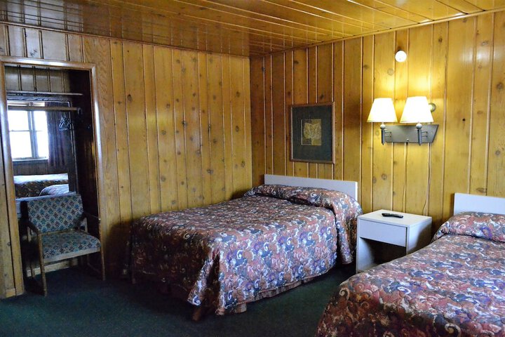 Room 19 of 81
